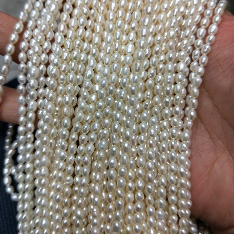 3-4mm tiny white fresh water pearl loose rice pearls for fashion pearl jewelry best natural pearl
3-4mm tiny white fresh water pearl loose rice pearls for fashion pearl jewelry best natural pearl