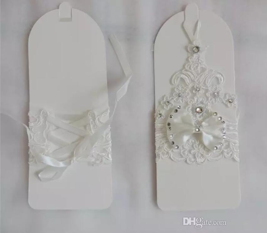 High Quality White Fingerless Bridal Gloves For Wedding Dresses Short Wrist Length Elegant Rhinestone Bridal Wedding Gloves Bride Glove