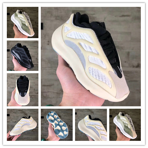 2020 700 V3 Kanye West Glow In The Reflective Kids Running Shoes Wave Runner Carbon blue boy & girl Children shoes
2020 700 V3 Kanye West Glow In The Reflective Kids Running Shoes Wave Runner Carbon blue boy & girl Children shoes