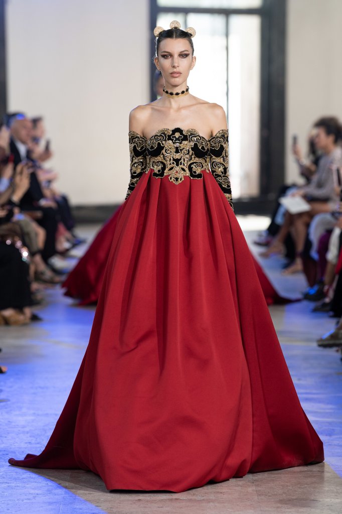 Elie Saab 2020 Off Shoulder Prom Dress Red A-line Long Sleeves Flower Appliques Evening Gown With Long Formal Party Gown Custom Made, Gray
Elie Saab 2020 Off Shoulder Prom Dress Red A-line Long Sleeves Flower Appliques Evening Gown With Long Formal Party Gown Custom Made, Gray