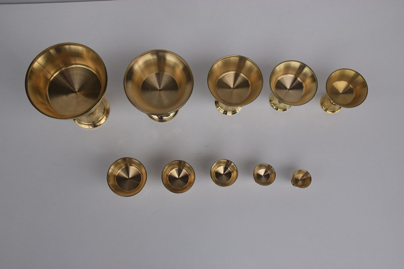 Retro Candle Holder Candelabrum Candlestick Golden Party Beautiful Copper Alloy Collectable Decor Festival Ornament Wholesale ZC0684 H260310