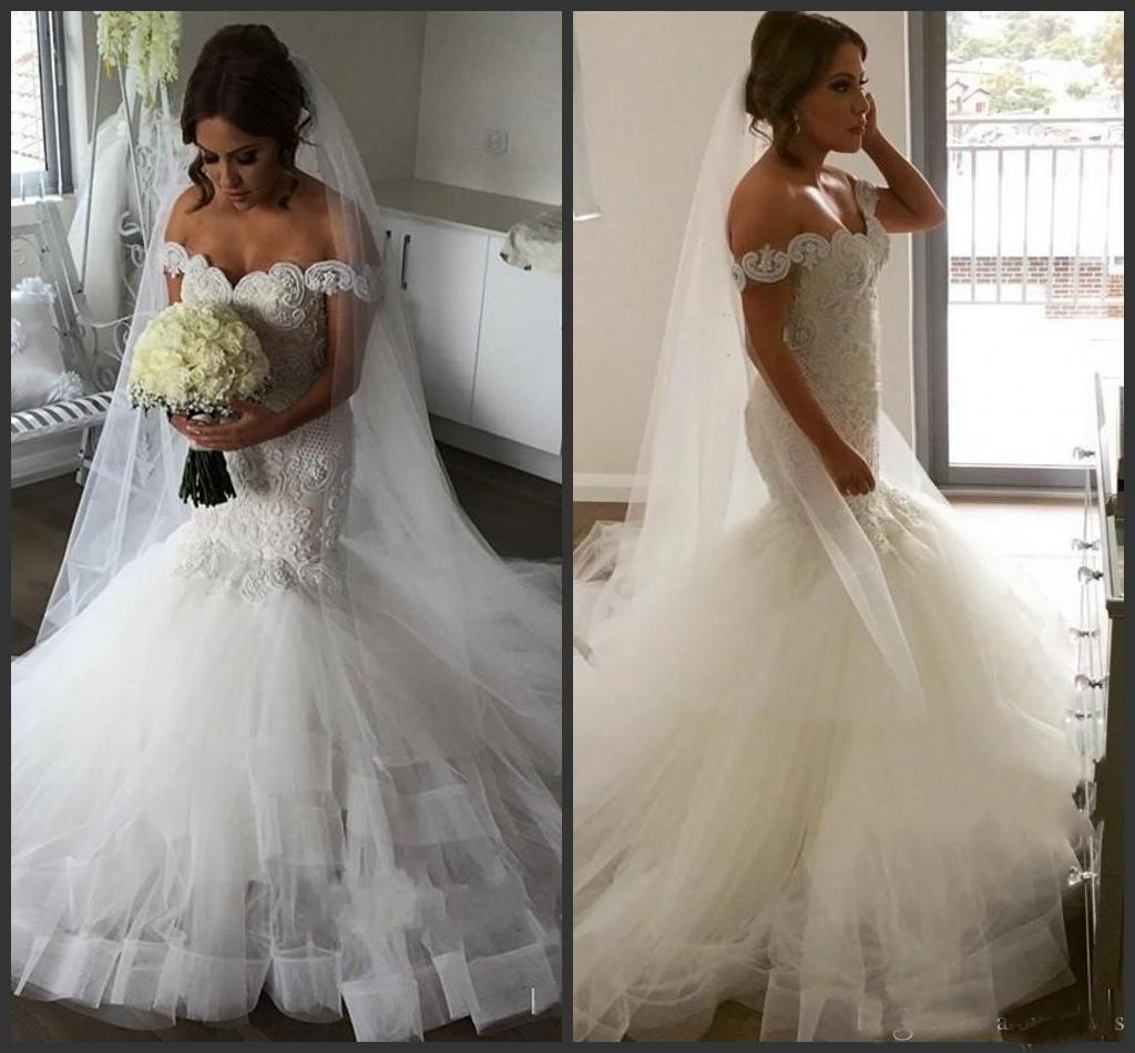 Off Shoulder Mermaid Wedding Dresses Long 3D Lace Appliques Low Back Sexy Wedding Dress Tulle Tiered Skirt Country Bridal Gowns