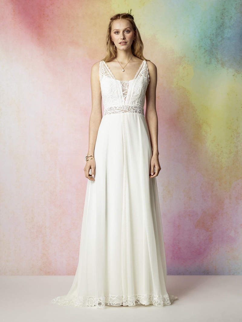 2019 New Rembo Styling Beach Lace Wedding Dresses Deep V-Neck A-Line Backless Floor Length Chiffon Bridal Gowns