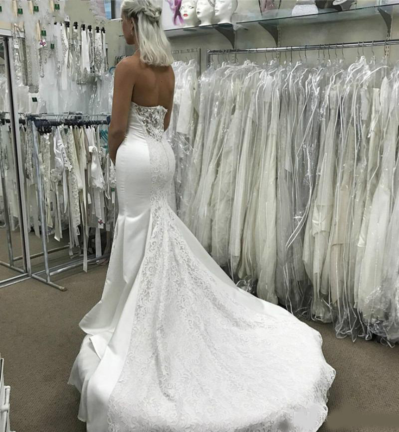 Vintage Mermaid Wedding Dresses 2020 Lace Sweetheart Backless Sexy Castle Bridal Gowns Satin Court Train Vestidos De Novia Plus Size