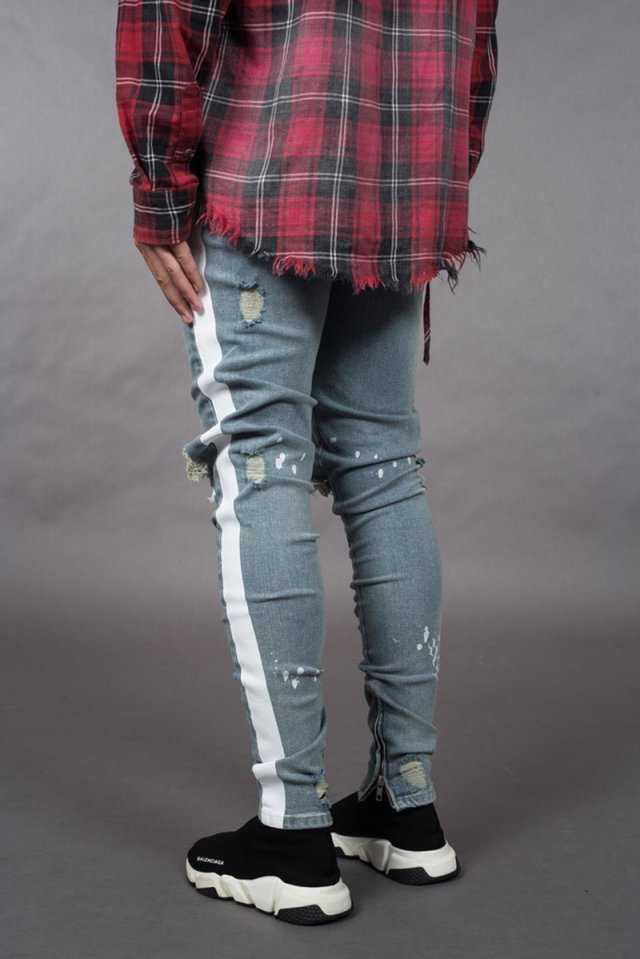 New Style Europe And America Men Tight-Fit Jeans Light Color Hole Webbing Skinny Jeans Men's, Light blue
New Style Europe And America Men Tight-Fit Jeans Light Color Hole Webbing Skinny Jeans Men's, Light blue