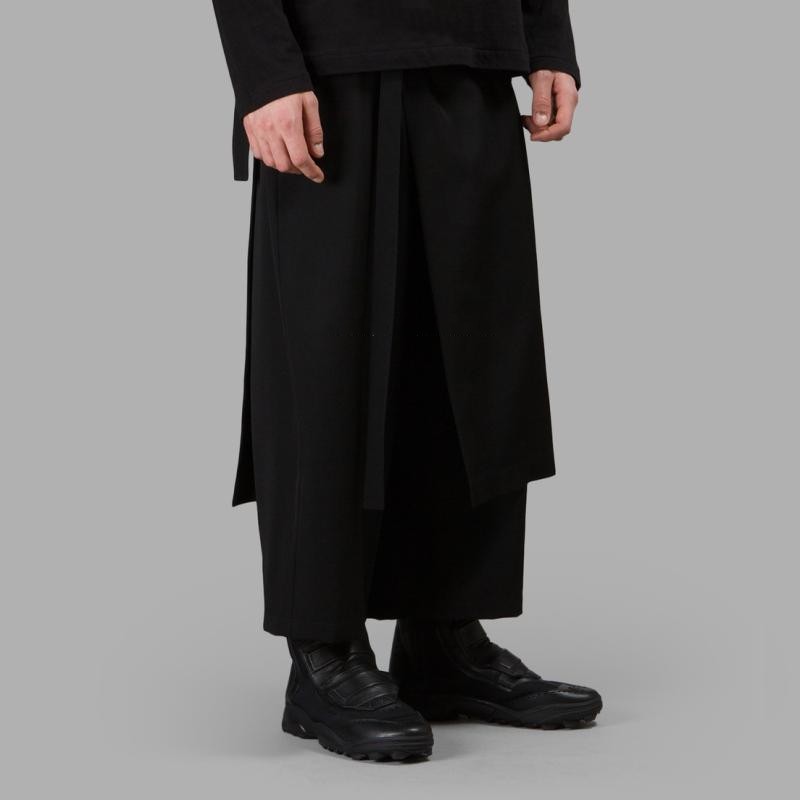 New male European and American fashion men' casual Capris fake two loose Harun youth personality straight pant, Black
New male European and American fashion men' casual Capris fake two loose Harun youth personality straight pant, Black