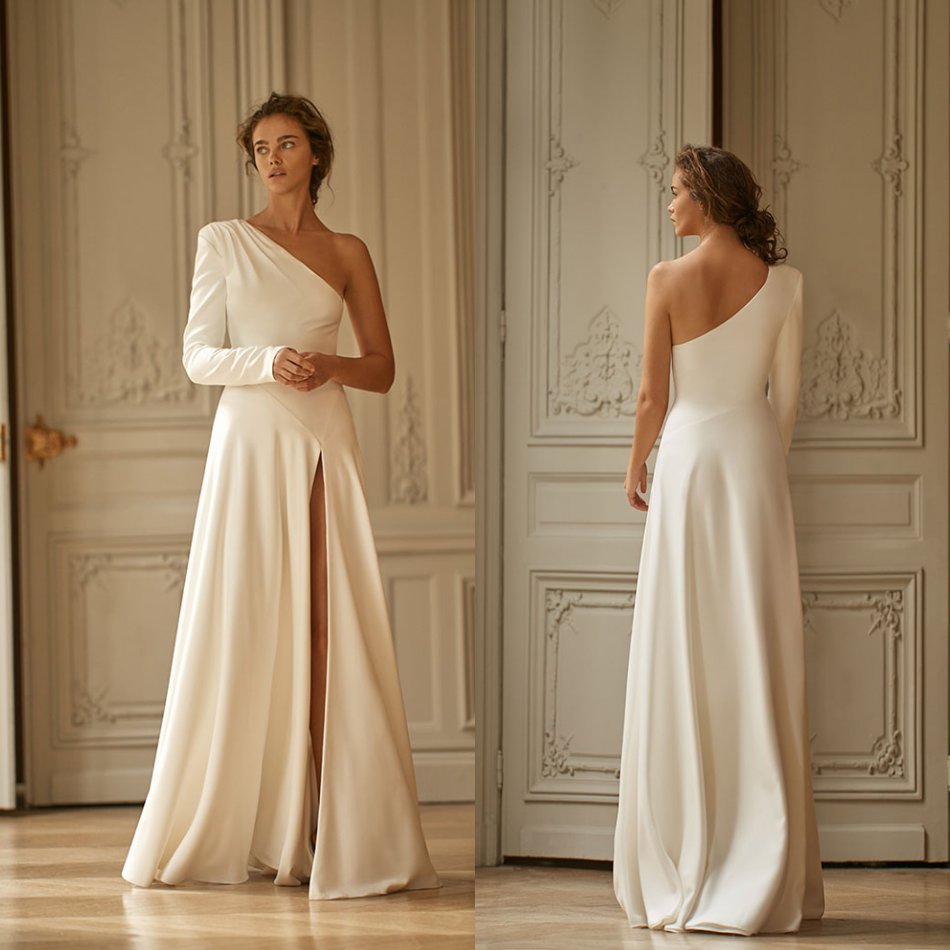 Liz Martinez 2020 Split Wedding Dresses Simple One Shoulder Long Sleeve Beach Boho A Line Satin Bridal Gowns Vestido De Novia