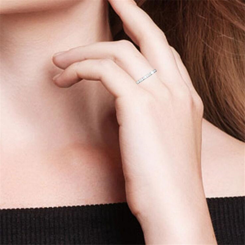 Vintage Sterg Sier Eternity Band Ring with White Sapphire CZ Dias 8715