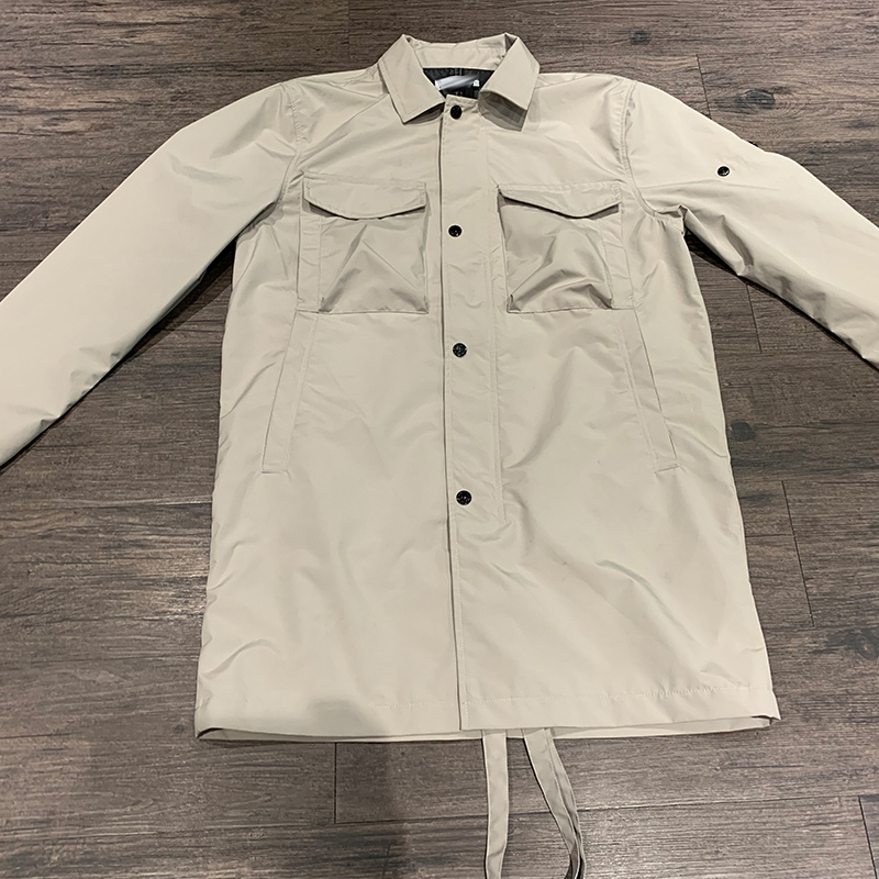 Fashion brand high quality jackets spring autumn new foldable storage bag thin coat windbreaker medium length men's Hooded Jacket and windproof, White 1923
Fashion brand high quality jackets spring autumn new foldable storage bag thin coat windbreaker medium length men's Hooded Jacket and windproof, White 1923