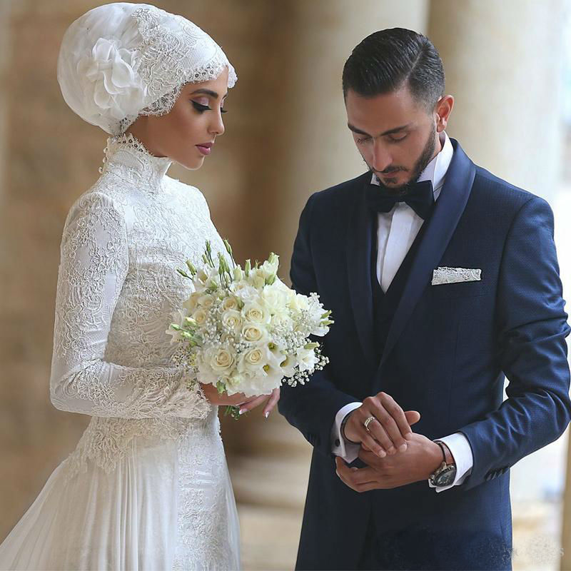 Middle East Muslim Wedding Dresses 2019 Long Sleeve Lace Applique Dubai Arabic Bridal Gowns Plus Size Wedding Dress Vestido De Novia