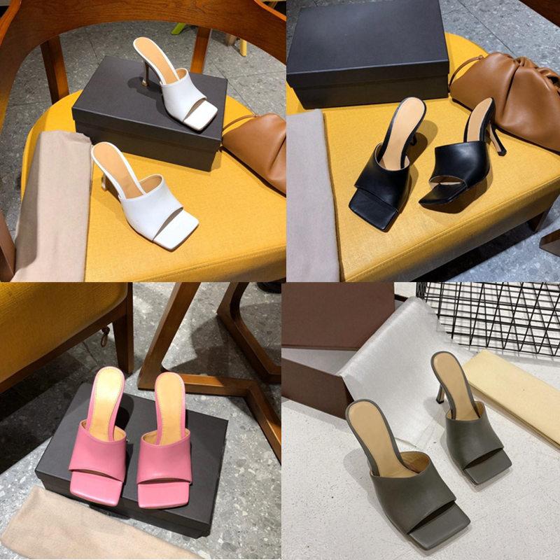 2020 Summer Designer high heel sandals woman slippers Square mules toe sandal STRETCH sandals Goatskin Luxury lady Wedding high heels 35-41
2020 Summer Designer high heel sandals woman slippers Square mules toe sandal STRETCH sandals Goatskin Luxury lady Wedding high heels 35-41