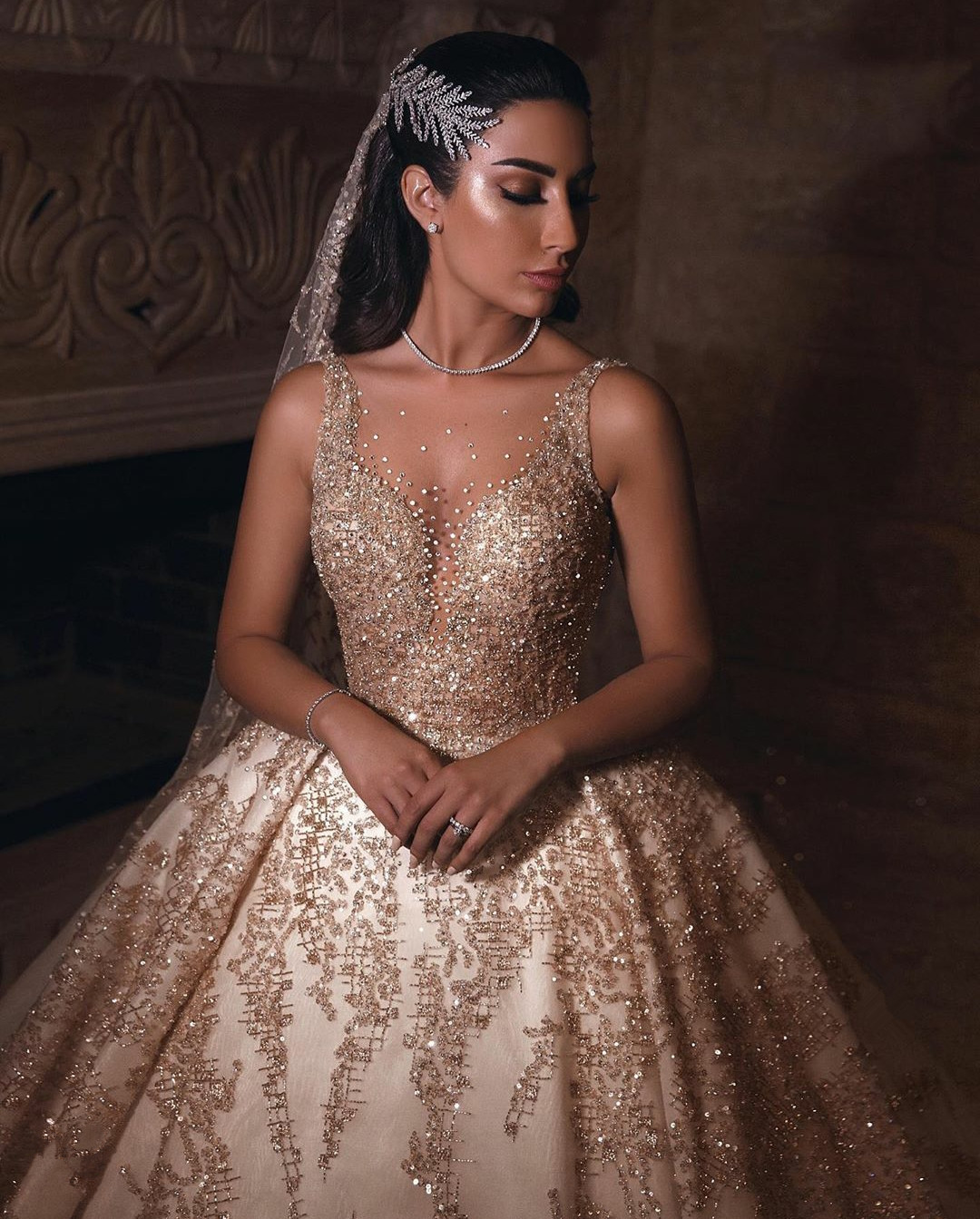 luxurious champagne vintage wedding dresses sheer scoop neck crystals beaded vestido de novia arabic sequined wedding gowns with veil