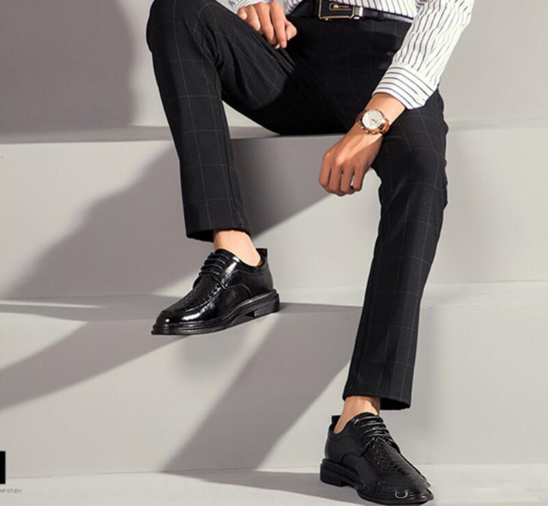 office shoes men formal men leather shoes brown dress italian luxury elegant shoes for men Coiffeur wedding dress ayakkabi
office shoes men formal men leather shoes brown dress italian luxury elegant shoes for men Coiffeur wedding dress ayakkabi