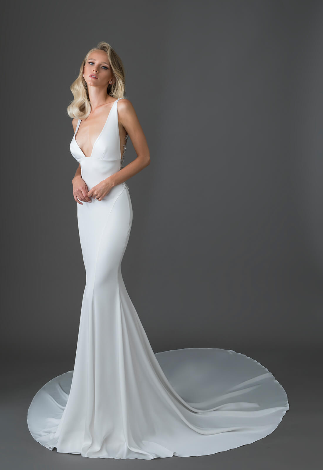 Pnina Tornai 2019 Mermaid Wedding Dresses Sexy V Neck Lace Appliqued Beads Bridal Gowns Custom Made Open Backless Wedding Dress