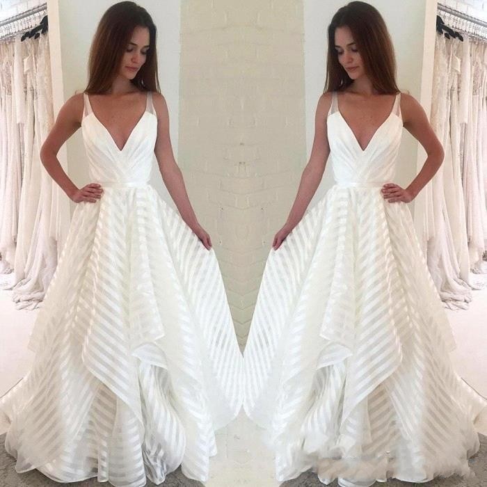 2020 Country Deep V Neck Spaghetti Wedding Dress Tiers Stripes Tulle Bridal Gown Robe de mariee BC0856, Pink
2020 Country Deep V Neck Spaghetti Wedding Dress Tiers Stripes Tulle Bridal Gown Robe de mariee BC0856, Pink