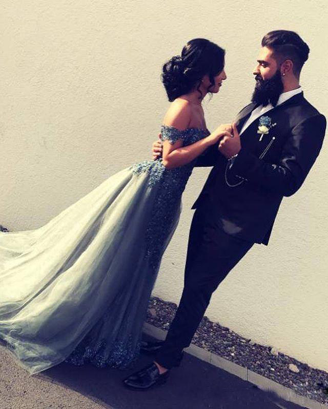 Grey Mermaid Evening Dresses with Detachable Train Off the Shoulder Appliques Organza Red Carpet Gown Overskirt Celebrity Dress