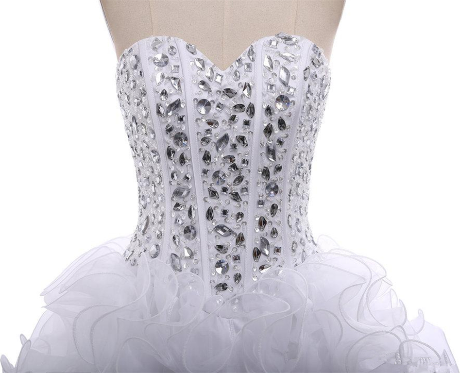 2019 Elegant White Ball Gown Quinceanera Dresses Beaded Sweet 16 Year Prom Party Evening Gown Vestidos De 15 Anos QC1390