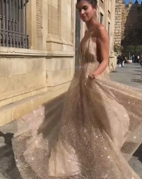 Cheap Deep V Neck Sequined Prom Dresses Tulle Backless Robe De Soiree New Spaghetti Straps Long Party Gowns Abendkleider Evening Dress