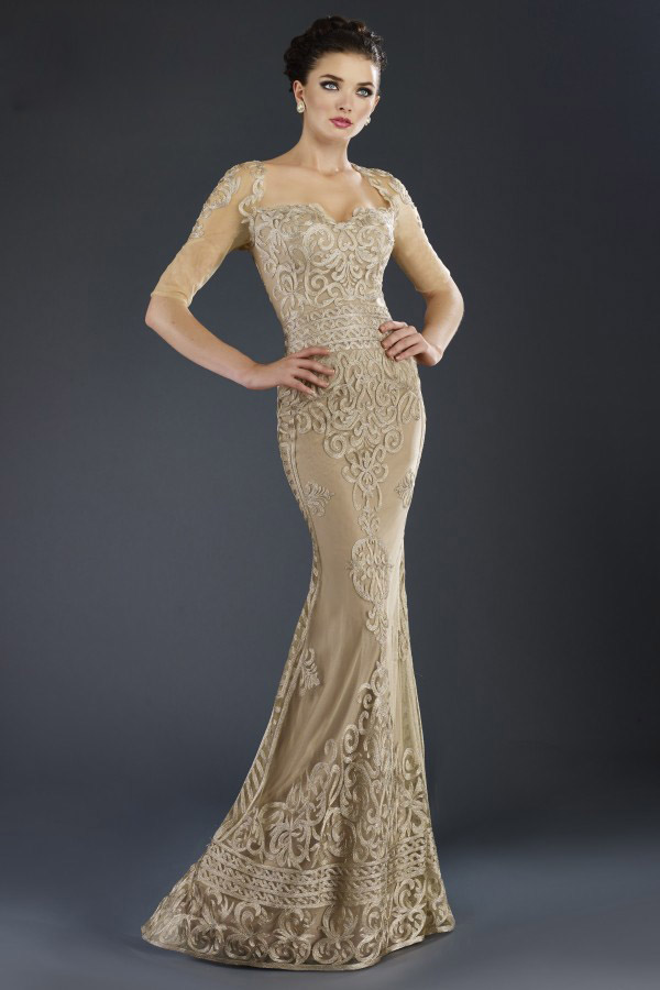 Sexy Janique Mermaid Mother of The Bride Dresses Scoop Half Sleeve Lace Applique Wedding Guest Dress Sweep Train Evening Gowns