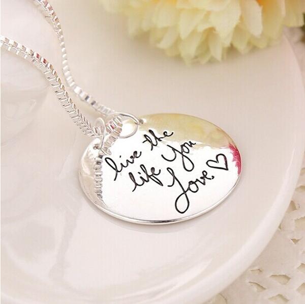 Fashion- Pendant Necklace Learn From Yesterday Live For Today Hope For Tomorrow Engraved Letter Round Pendant Necklace Statement Jewelry