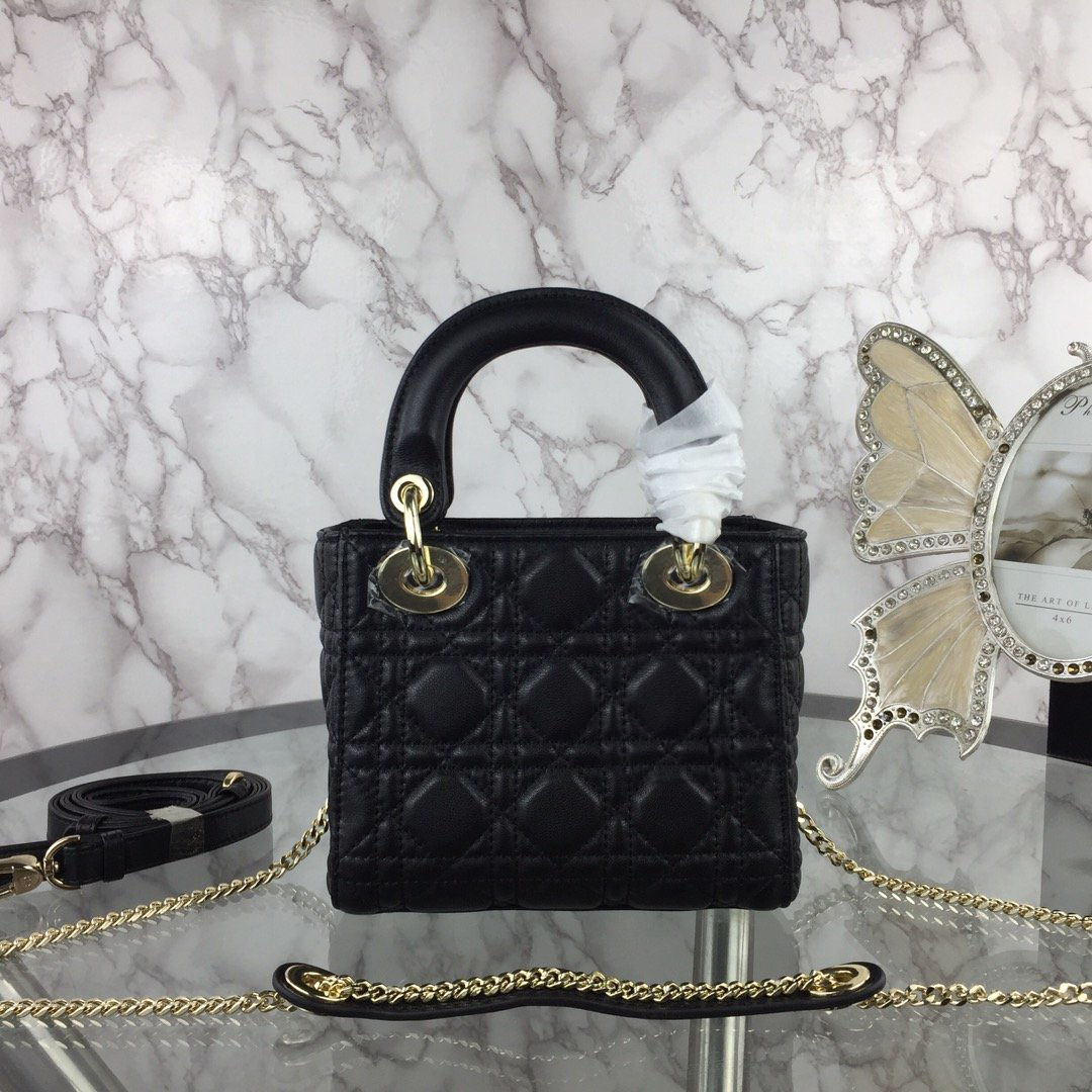 hot sales Fashion brand luxury shoulder bag designer handbags luxury handbags Leather cross body bag lady bags with gold hardware
hot sales Fashion brand luxury shoulder bag designer handbags luxury handbags Leather cross body bag lady bags with gold hardware