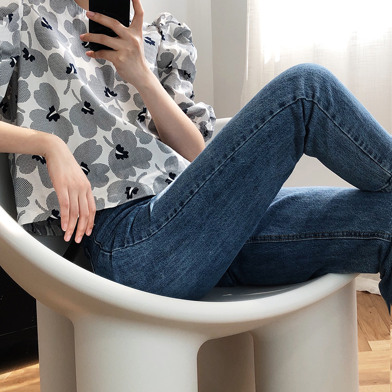 High-Waisted, Ladies Jeans Summer 2020 New Thin Nine Dad Pants Female Turnip Pants, Blue
High-Waisted, Ladies Jeans Summer 2020 New Thin Nine Dad Pants Female Turnip Pants, Blue