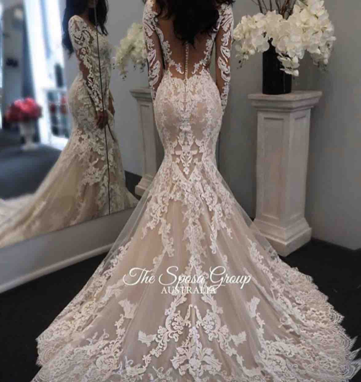 New Illusion Long Sleeves Mermaid Wedding Dresses Tulle Lace Applique Court Train Jewel Neck Custom Made Plus Size Wedding Gowns, Champagne
New Illusion Long Sleeves Mermaid Wedding Dresses Tulle Lace Applique Court Train Jewel Neck Custom Made Plus Size Wedding Gowns, Champagne