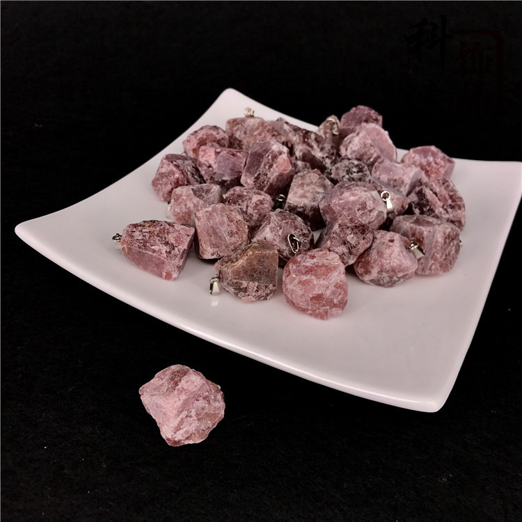 Top Square Natural Irregular Shape Gemstone Rose Quartz Healing Crystal Stone Pendant Unisex Necklace