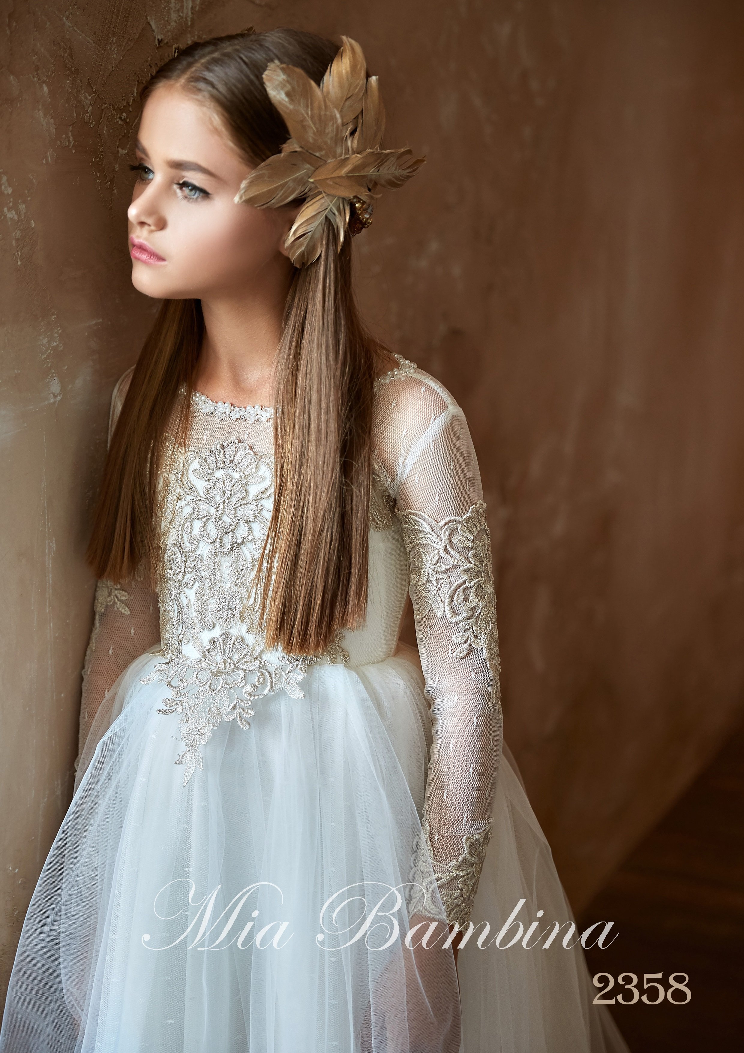 White A Line Flower Girl Dress Long Sleeve Jewel Neck Tulle Lace Applique Wedding Dress Floor Length Girl's Birthday Part