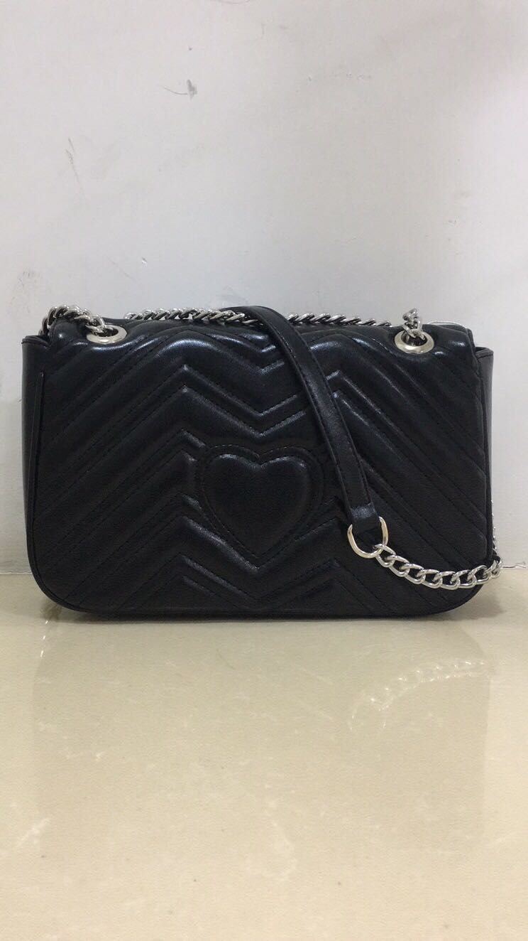 Top Quality 8 colors Women Shoulder bag gold and silver chain bag Crossbody Pure color handbag crossbody Messenger tote bag purse wallet #88, Black silver
Top Quality 8 colors Women Shoulder bag gold and silver chain bag Crossbody Pure color handbag crossbody Messenger tote bag purse wallet #88, Black silver