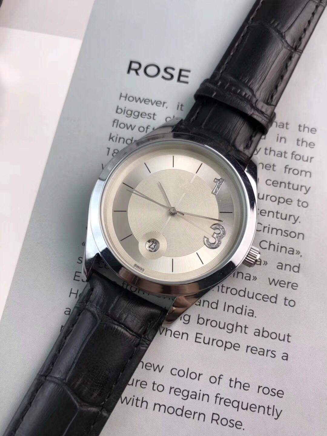 Men's leather watch luxury samous brand high quality hot fashion women's / men's / female bell for couples wholesale and retail watches
Men's leather watch luxury samous brand high quality hot fashion women's / men's / female bell for couples wholesale and retail watches