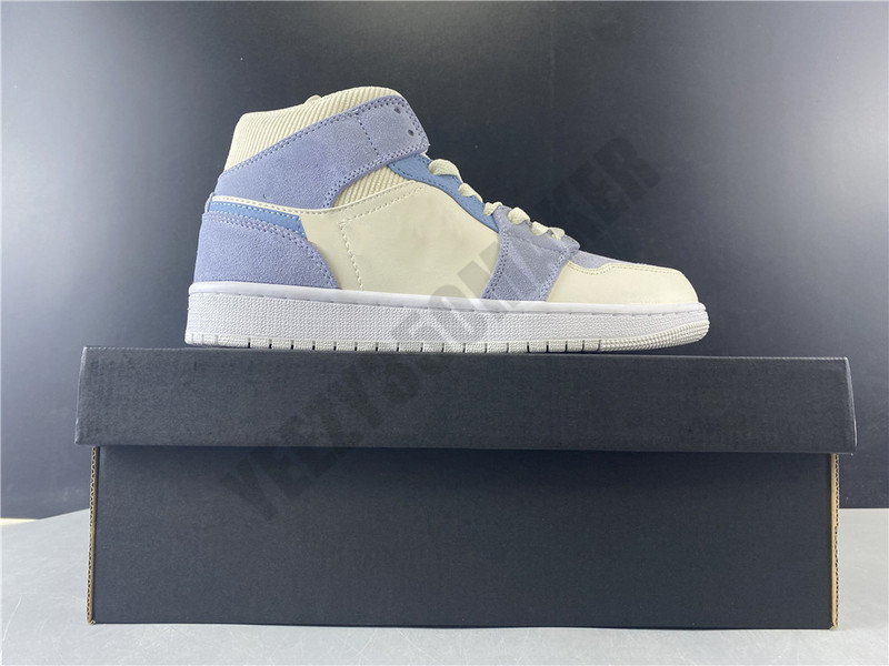 2020 With Box 1 1s mid Paris limited OG High White purple Mens Basketball Shoes Black Pale DA4666-100 Athletic Sneakers Size 36-46
2020 With Box 1 1s mid Paris limited OG High White purple Mens Basketball Shoes Black Pale DA4666-100 Athletic Sneakers Size 36-46