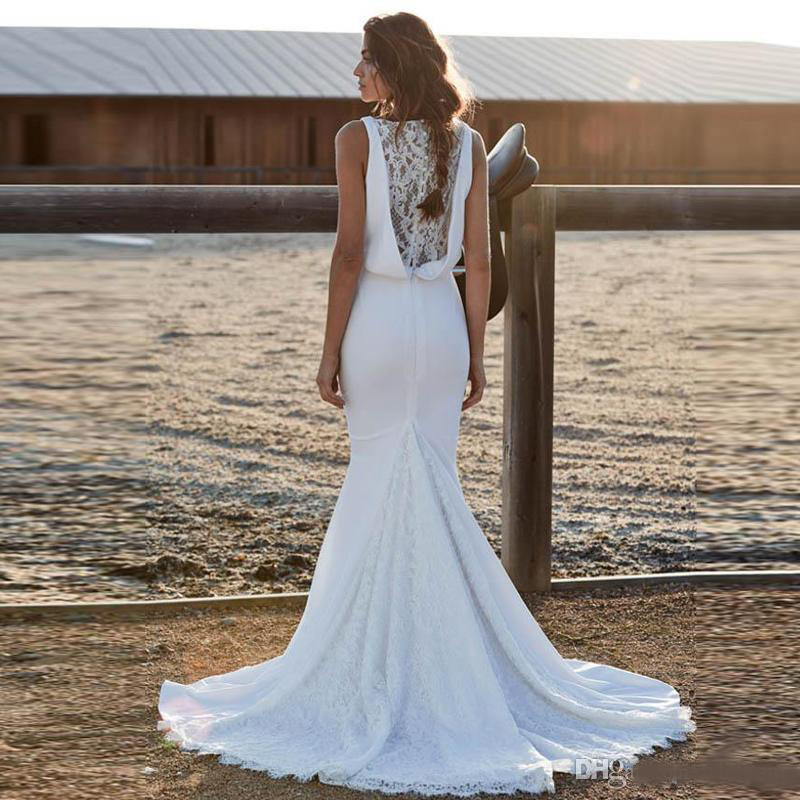 Graceful White Mermaid Satin Wedding Dresses 2020 Square Neck Lace Appliques Garden Wedding Gown Sweep Train Button Back Bridal Dress