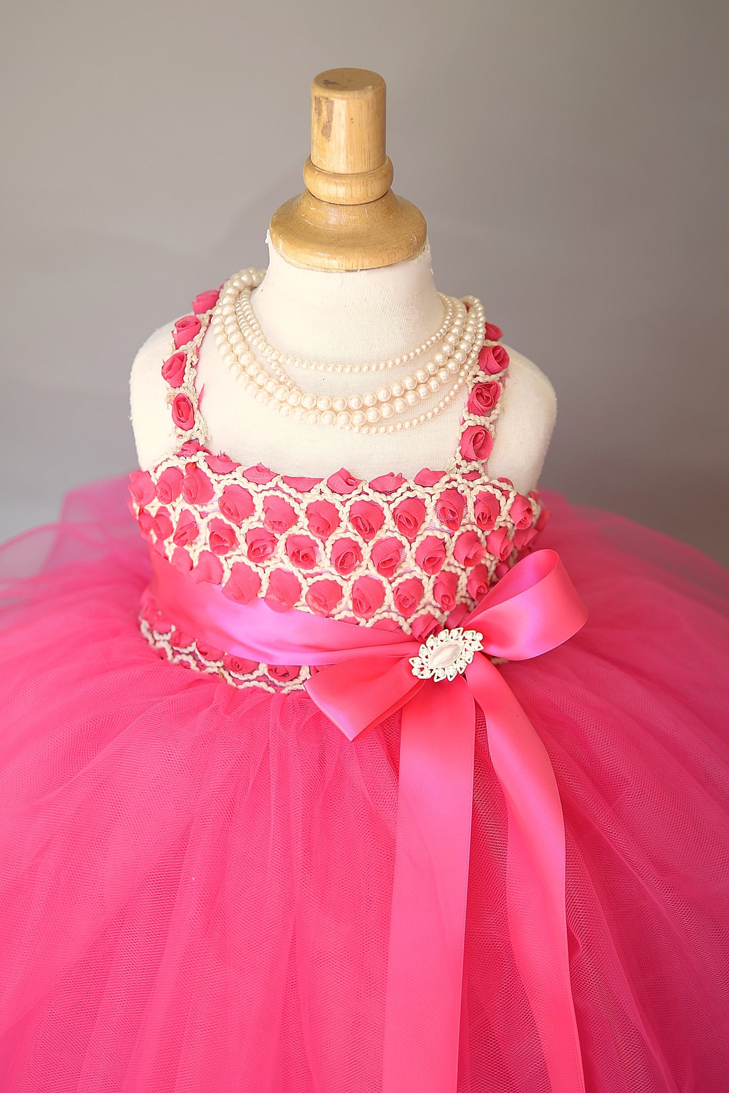 ball gown flower girls dresses beading spaghetti hand made flower dress puffy kids birthday party wear