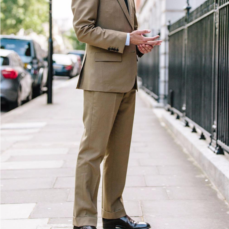 Latest Tan Khaki Groomsmen Wedding Pants Suits Peaked Lapel Mens Formal Tuxedos Two Button Custom Made Blazer(Jacket+Pants)