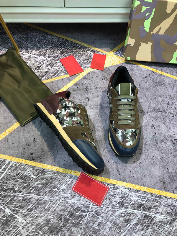 Mens Designer Shoe Sneakers Newest Color Trainers All Reflective Tops Fashion Calfskin Men Women Leather Casual Shoes, 01
Mens Designer Shoe Sneakers Newest Color Trainers All Reflective Tops Fashion Calfskin Men Women Leather Casual Shoes, 01