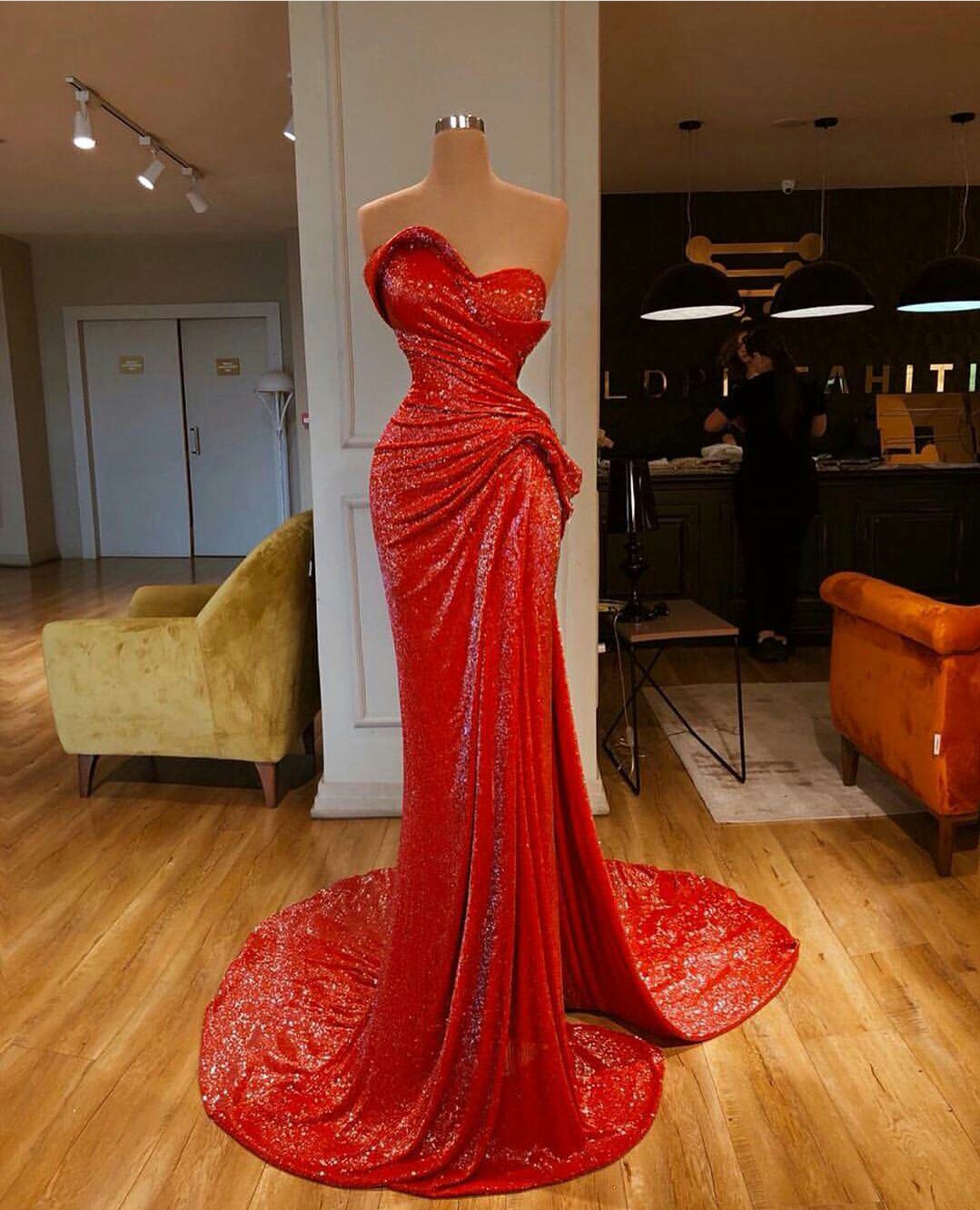 red luxury glitter evening dresses sequined beaded strapless sexy prom dress ruched sweep train custom made pageant gown