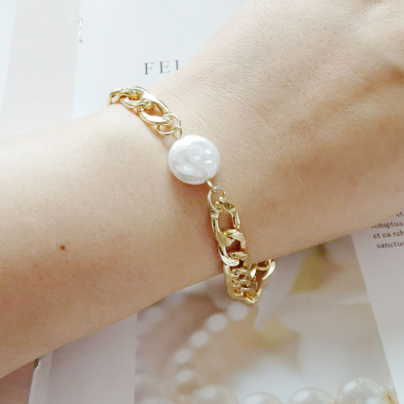 Vintage Pearl Bracelet For Women Korean Female Flower Pearl Bangles Bracelet 2020 Charms Fashion Couple Jewelry 1
Vintage Pearl Bracelet For Women Korean Female Flower Pearl Bangles Bracelet 2020 Charms Fashion Couple Jewelry 1