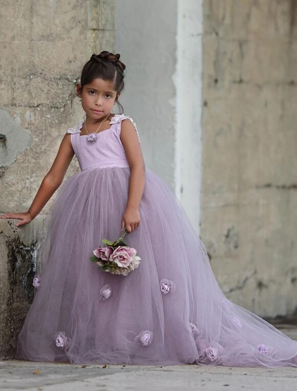 2020 Lovely Dresses Princess Tulle Sleeveless 3D Flower Wear for Wedding Lilac Floor Length Girls Party Dress