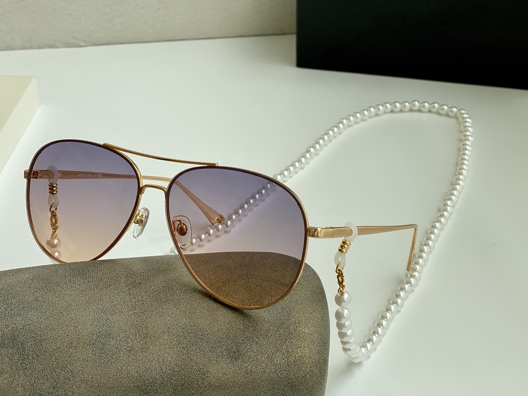 Latest selling popular fashion 4861 women sunglasses mens sunglasses men sunglasses Gafas de sol top quality sun glasses UV400 lens with box
Latest selling popular fashion 4861 women sunglasses mens sunglasses men sunglasses Gafas de sol top quality sun glasses UV400 lens with box