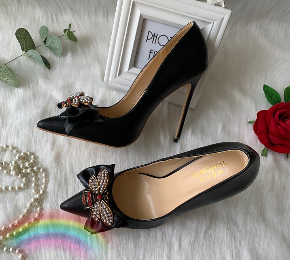 Casual Designer Sexy lady fashion Black bow strass crystal spikes point toe high heel pump thin heels Stiletto party shoes 12cm 10cm 8cm, Black 10cm
Casual Designer Sexy lady fashion Black bow strass crystal spikes point toe high heel pump thin heels Stiletto party shoes 12cm 10cm 8cm, Black 10cm