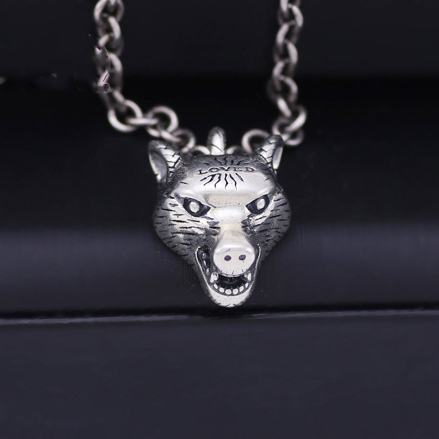 Vintage 925 Sterling Silver Necklace Men's Anger Forest Series Wolf Head Pendant Necklace Wild AJ Men and women couples necklace
Vintage 925 Sterling Silver Necklace Men's Anger Forest Series Wolf Head Pendant Necklace Wild AJ Men and women couples necklace