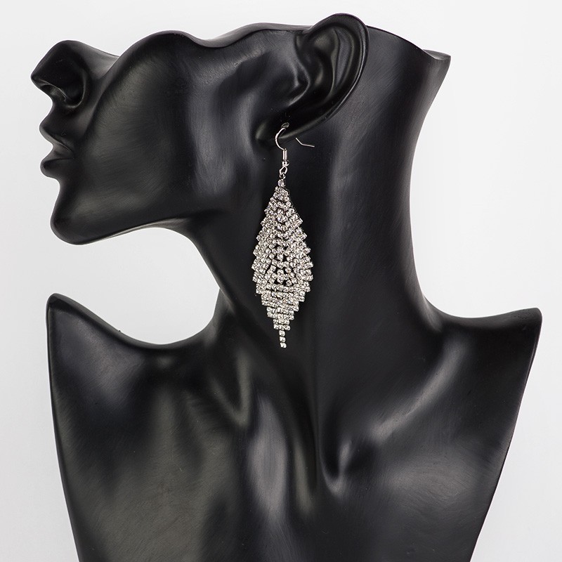 Day Han Temperament Long Fund Rhinestone Diamond Tassels Earrings Ear Nail Eardrop Earring Goods Tide Woman
Day Han Temperament Long Fund Rhinestone Diamond Tassels Earrings Ear Nail Eardrop Earring Goods Tide Woman