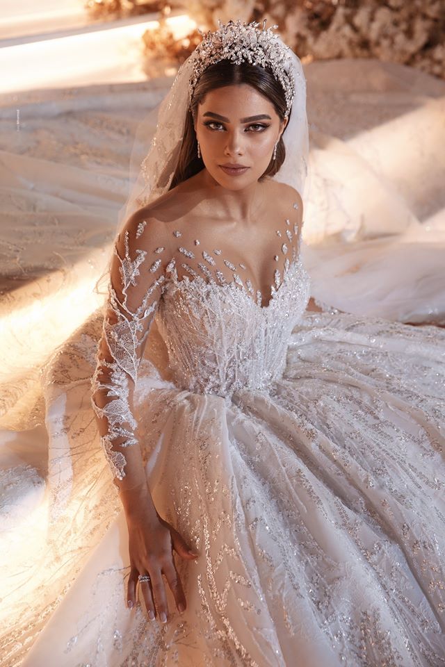 2020 Arabic Wedding Dresses Jewel Neck Lace Appliques Beads A Line Sweep Train Country Wedding Dress Custom Made Vestidos De Novia