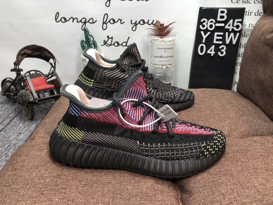 Black Reflective Static Antlia Synth Kanye West Running Shoes Men Women Sneakers off Glow Clay True Form trainers white Designer Shoes
Black Reflective Static Antlia Synth Kanye West Running Shoes Men Women Sneakers off Glow Clay True Form trainers white Designer Shoes