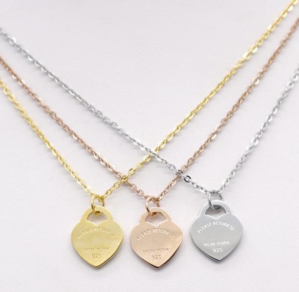 Men's Stainless Steel Heart Necklace Women's T Chain Jewelry 18k Gold Titanium Steel Peach Heart Pendant Necklace
Men's Stainless Steel Heart Necklace Women's T Chain Jewelry 18k Gold Titanium Steel Peach Heart Pendant Necklace