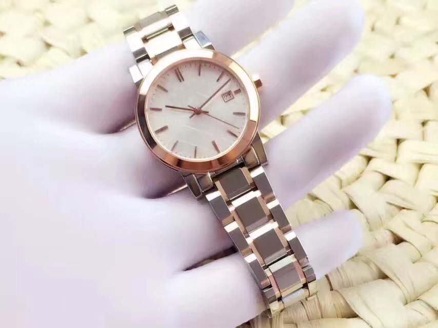 Great Choice Two Tone Silver Check Stamped Dial Stainless Steel Ladies Quartz Women Wristwatches BU9144 Womens Round Watch Ladies Watches