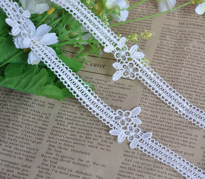 White clothing accessories water-soluble embroidery lace clothing clothes curtains accessories decorative lace 3.2cm
White clothing accessories water-soluble embroidery lace clothing clothes curtains accessories decorative lace 3.2cm