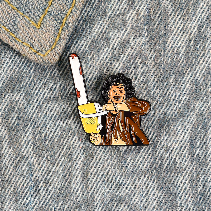 Curly scar man enamel pin Handheld chainsaw badge brooch Dangerous person Lapel pin Jackets shirt backpack fashion Jewelry gifts to a friend
Curly scar man enamel pin Handheld chainsaw badge brooch Dangerous person Lapel pin Jackets shirt backpack fashion Jewelry gifts to a friend