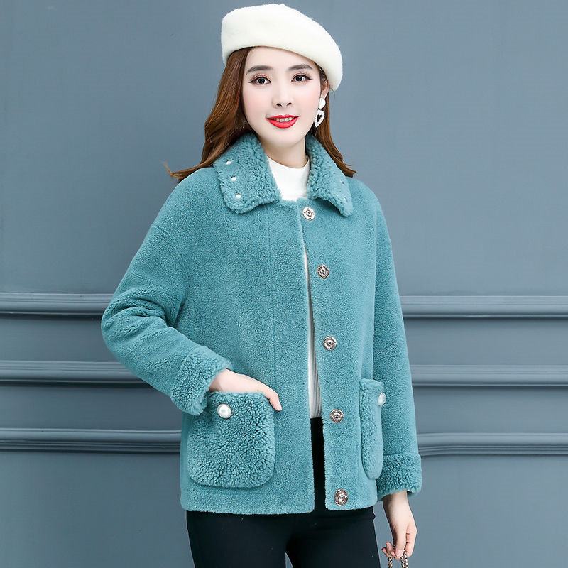 Women 2019 Winter Real Fur Coat Natural Sheep Shearing Fur Wool Blends Jacket Female Thicken Warm Suede Liner Outerwear K309, Coral red
Women 2019 Winter Real Fur Coat Natural Sheep Shearing Fur Wool Blends Jacket Female Thicken Warm Suede Liner Outerwear K309, Coral red